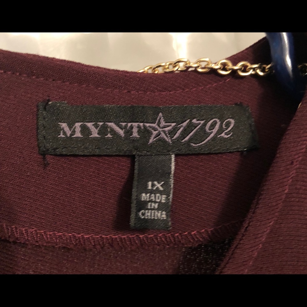 **SOLD** Mynt 1792 Peplum Crepe Top - Picture 6 of 7